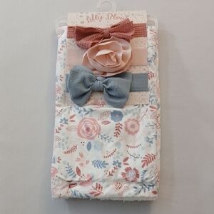 Lily Bloom Baby Blanket Set
